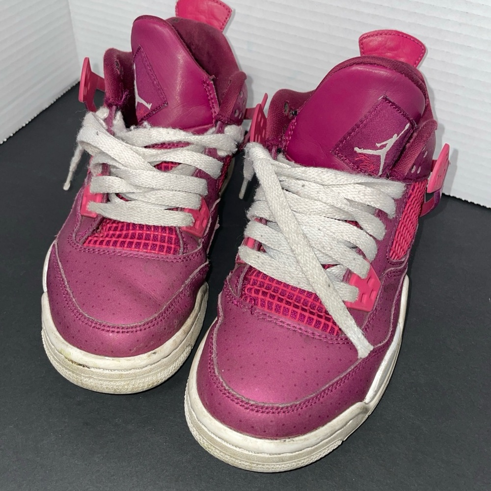 Kids Pink Jordan 4 Retro